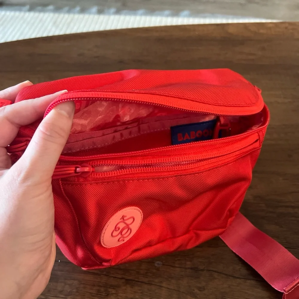 Baboon to the Moon - Red Crossbody Bag NEW - Picture 5 of 6